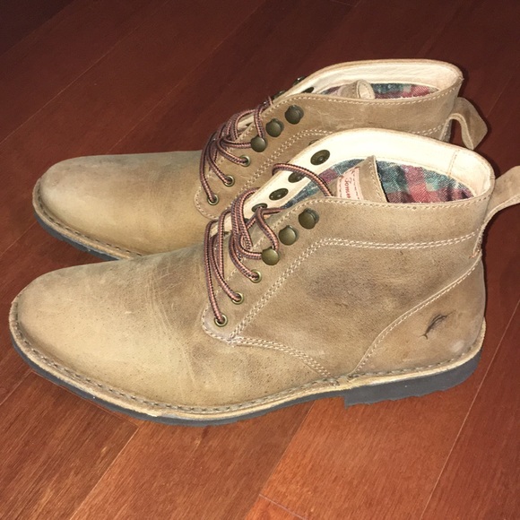 Authentic Tommy Bahama Garrick Boots -NWOT - Picture 2 of 5